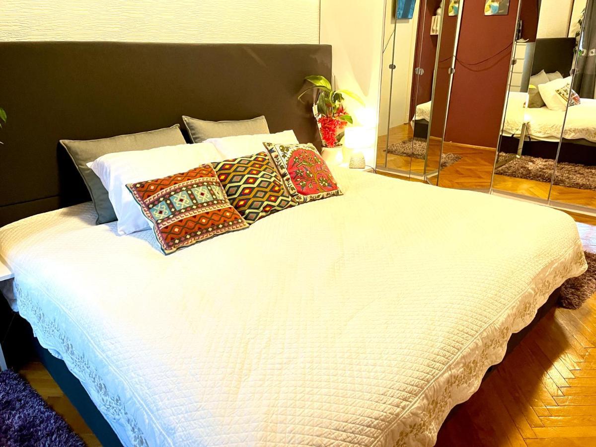 شقة Margaret Bridge Cosy Flat بودابست المظهر الخارجي الصورة