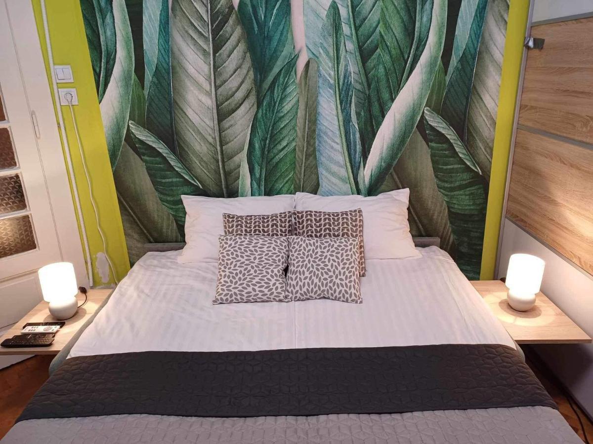 شقة Margaret Bridge Cosy Flat بودابست المظهر الخارجي الصورة